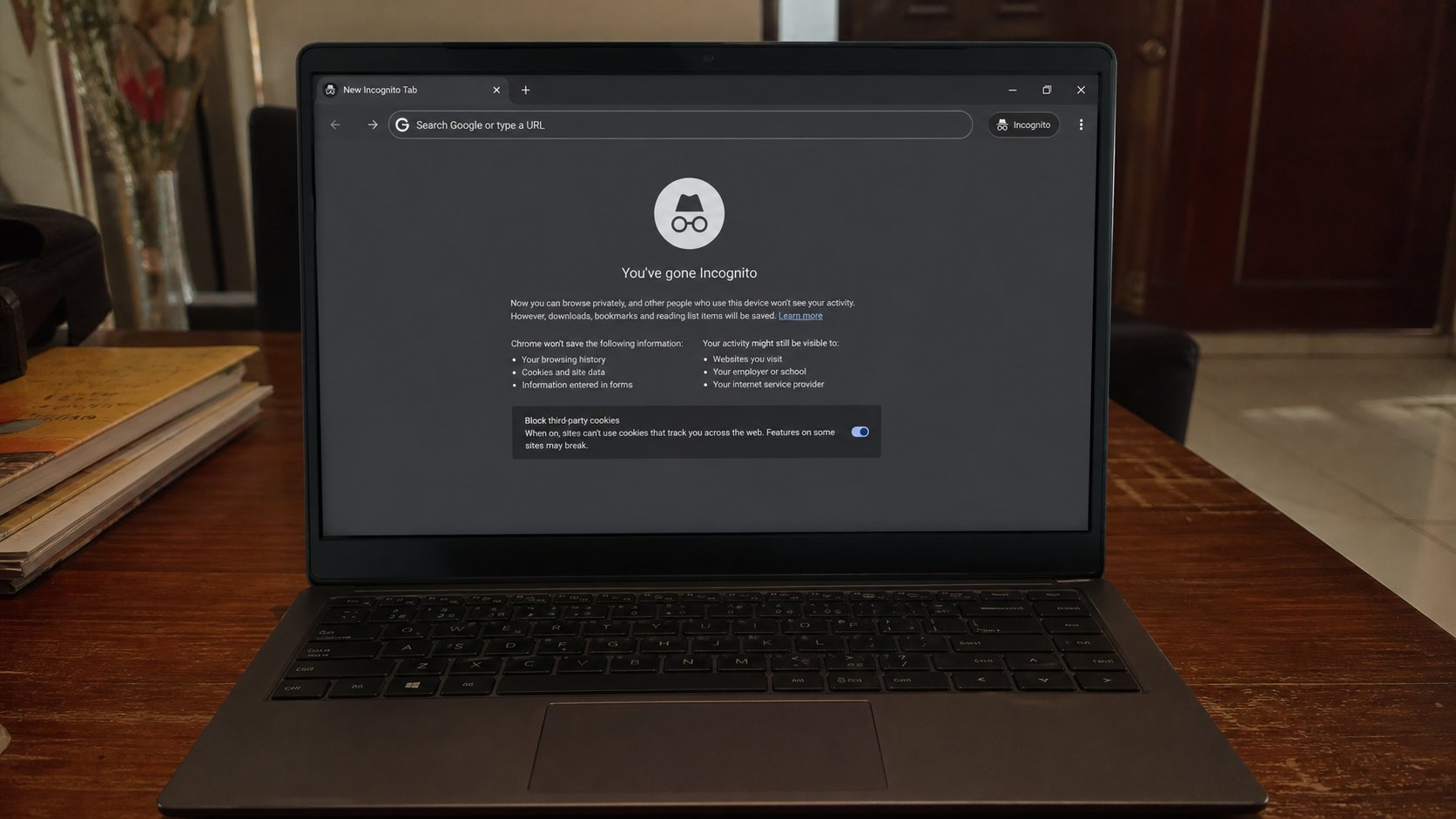 A private browsing window on a laptop.